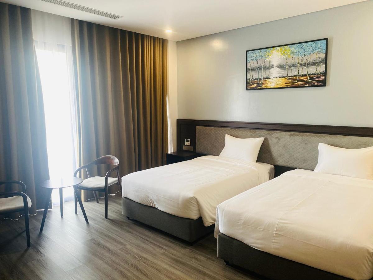 Diamond Hotel Van Don Cam Pha エクステリア 写真