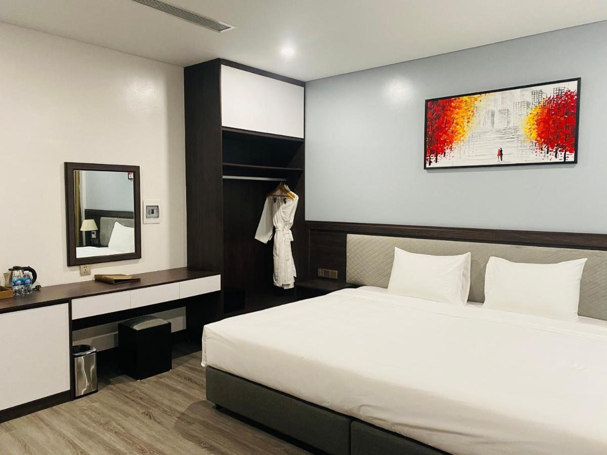 Diamond Hotel Van Don Cam Pha エクステリア 写真